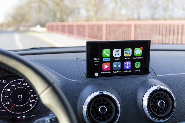 Jak nainstalovat Apple CarPlay? NÁVOD